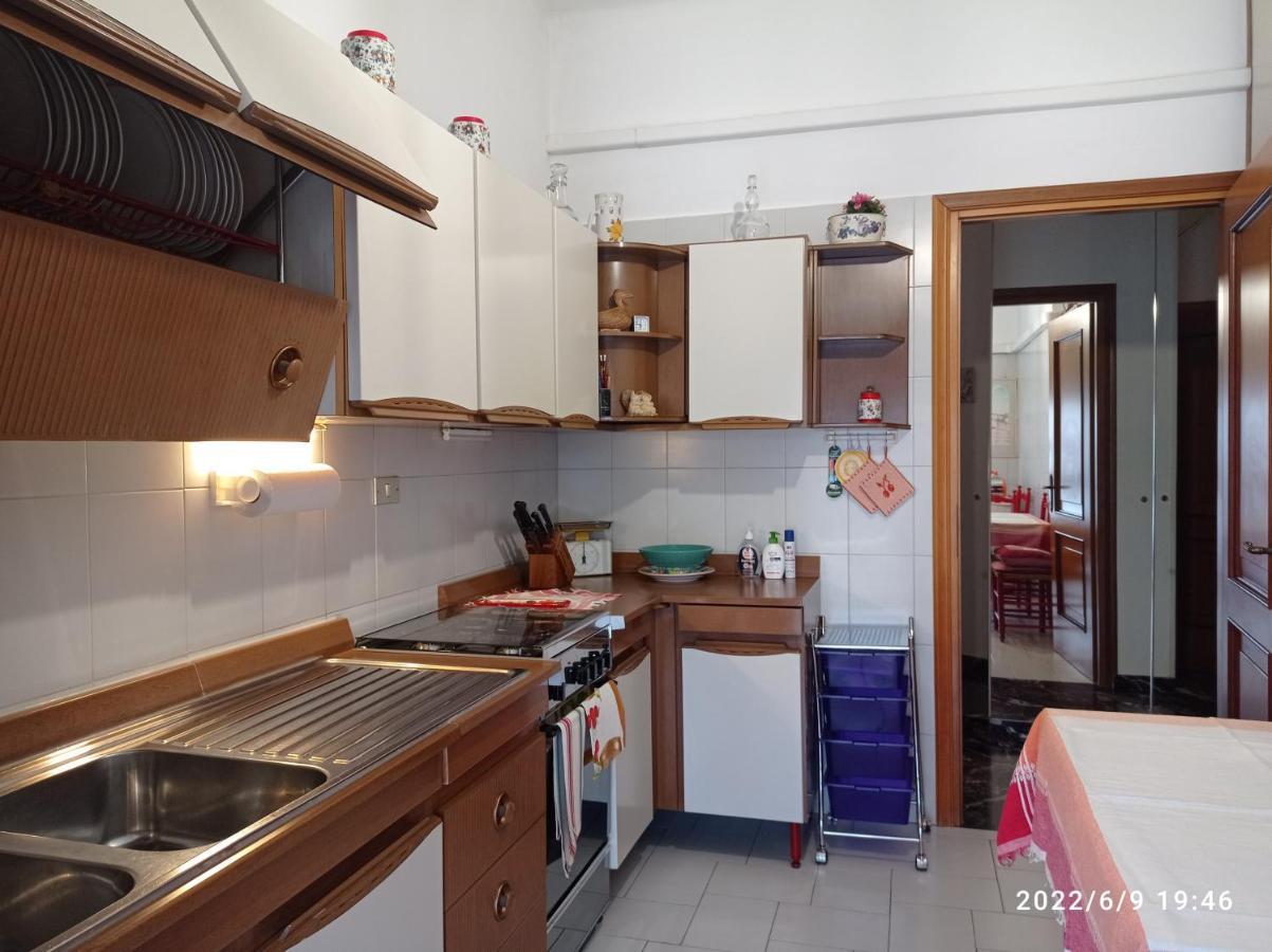 Down Town Emily Apartment La Spezia Exterior photo